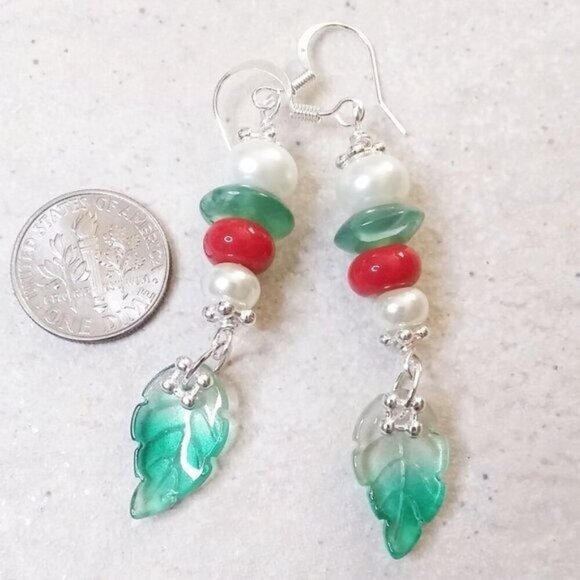 Feminine & Flirty! Spunky Leaf Dangle Earrings - Mixed Beads Pearls and more... - Picture 3 of 4